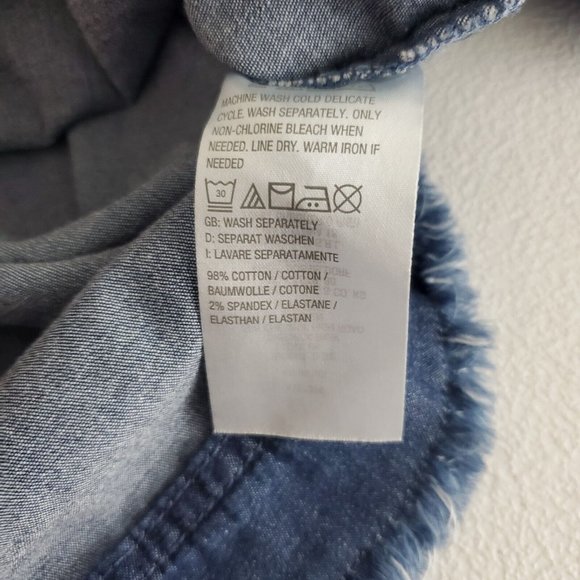Belle Kim Gravel Womens Button Front Denim Shirt Size 1X Pockets Frayed Blue - Picture 6 of 9